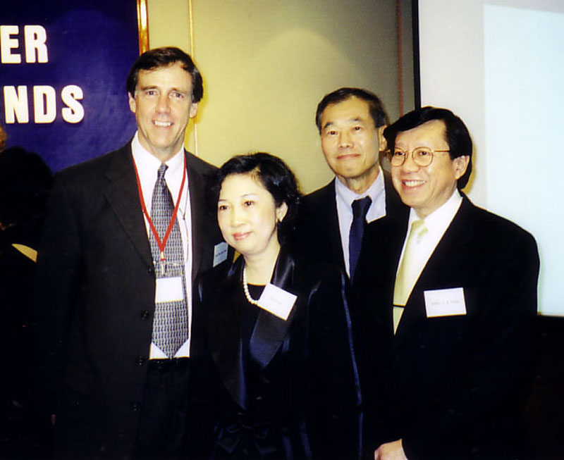 Berkeley Dean Harrison Fraker with Hong Kong alumni